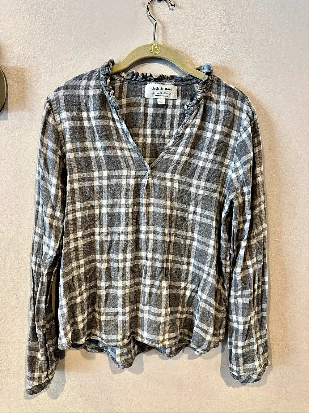 Cloth & Stone Plaid Blouse in Gray & White Size Medium
